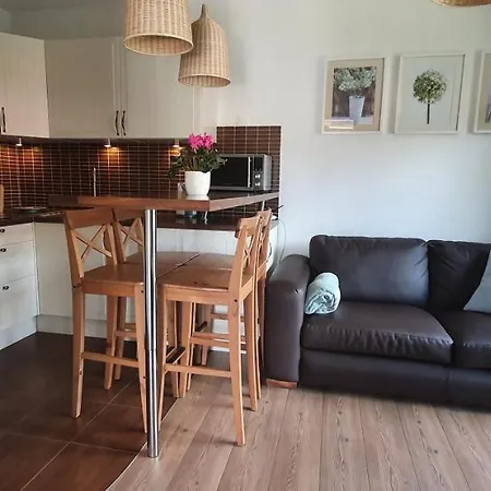 Jaworzyna - Bezplatny Parking W Hali Garazowej * Krynica-Zdrój